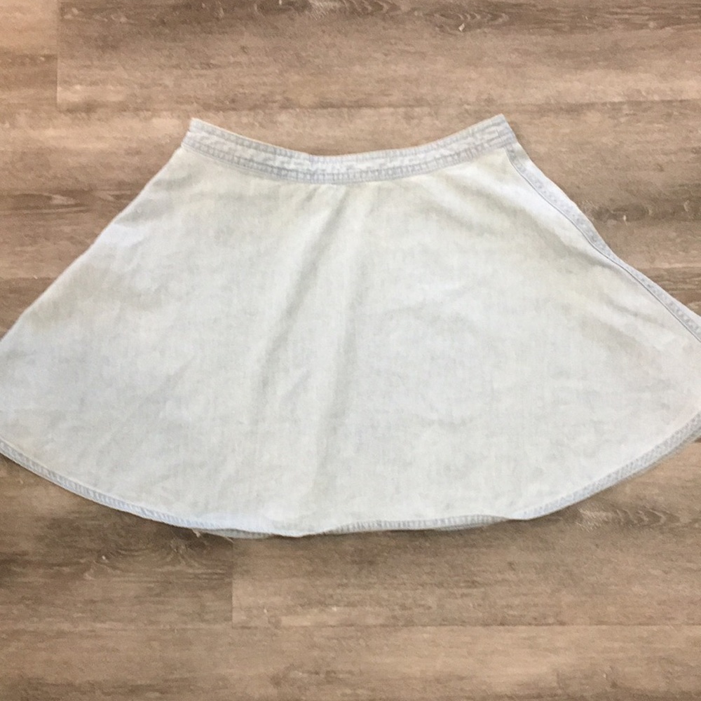Chambray Light Wash Denim Flare Skirt Size Medium